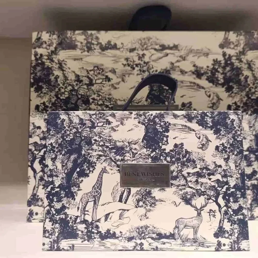 Natural Gift Box Forest Hand-painted Storage Candy Packaging Box Portable Annive